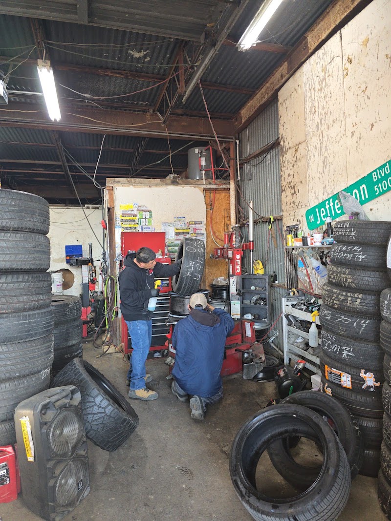 MT TIRE SHOP in Dallas